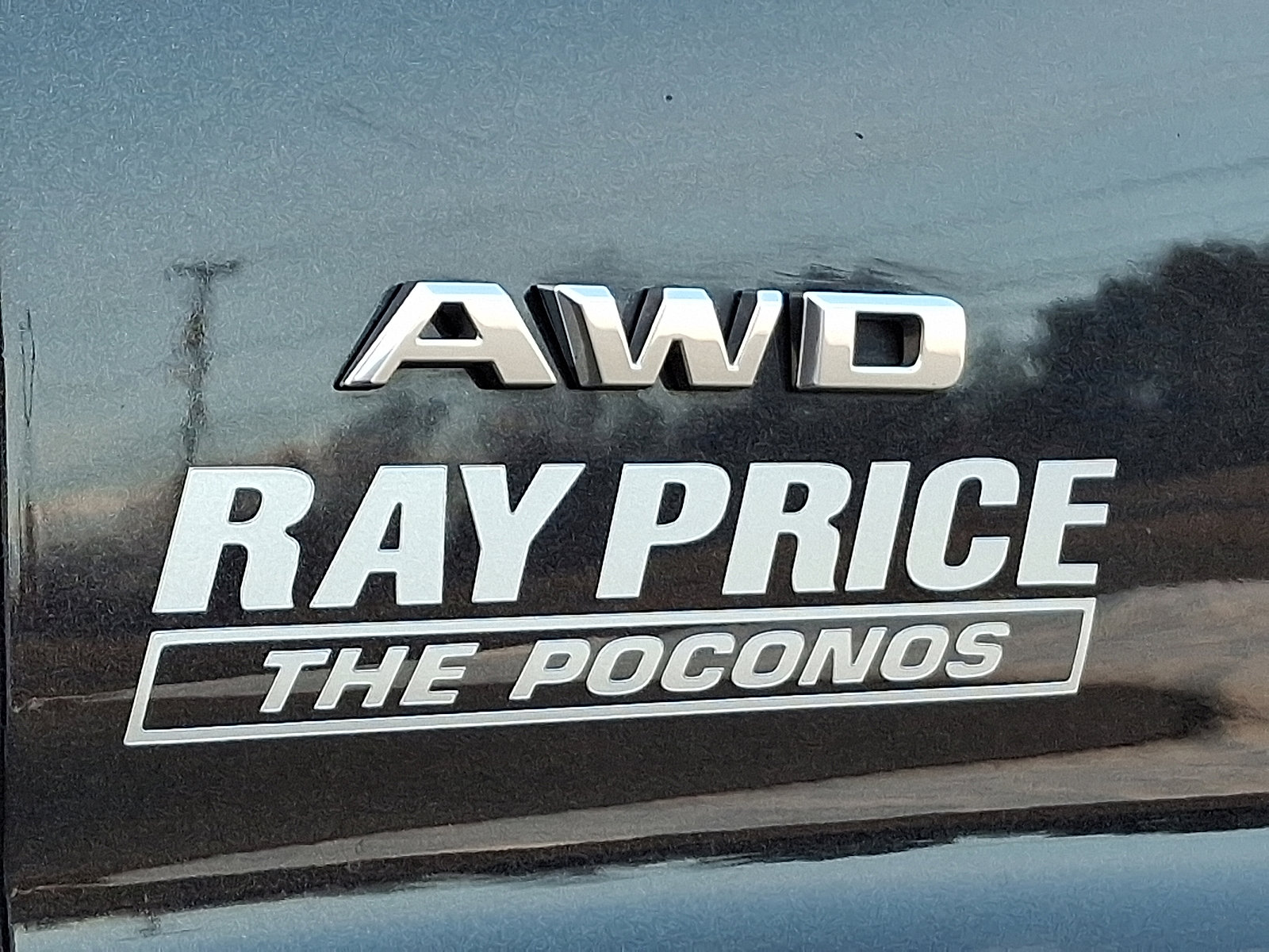 Used 2022 Cadillac XT4 Premium Luxury w/ Enhanced Visibility Package image 32