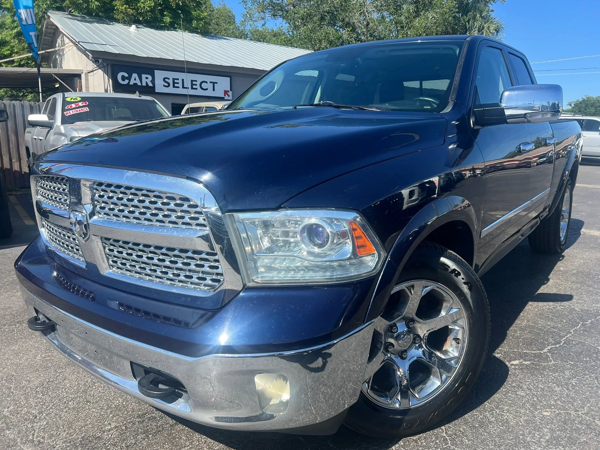 Used 2014 RAM 1500 Laramie w/ Convenience Group image 1