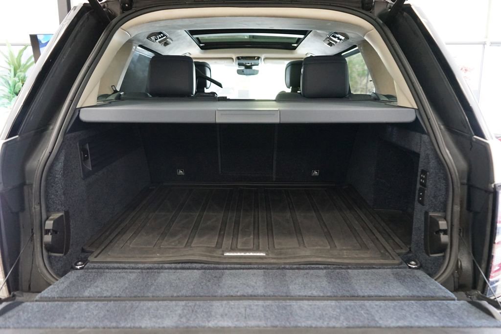 Used 2019 Land Rover Range Rover Long Wheelbase Supercharged image 63