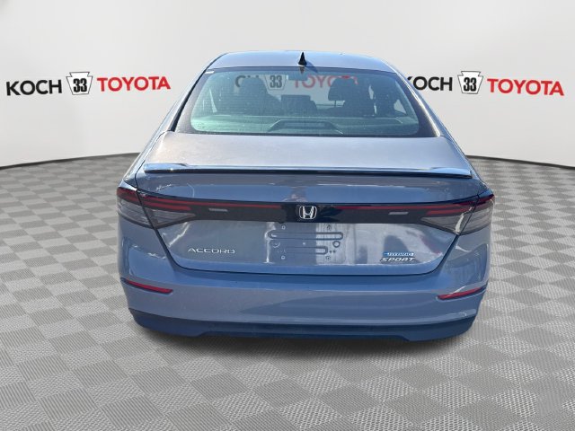 Used 2025 Honda Accord Sport image 7