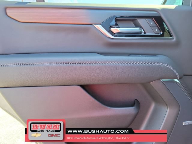 New 2026 GMC Yukon Denali w/ LPO, Floor Liner Package AWD/4WD image 17