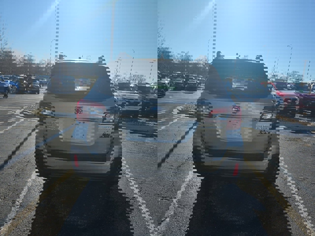 Used 2019 Subaru Outback 2.5i Premium image 14