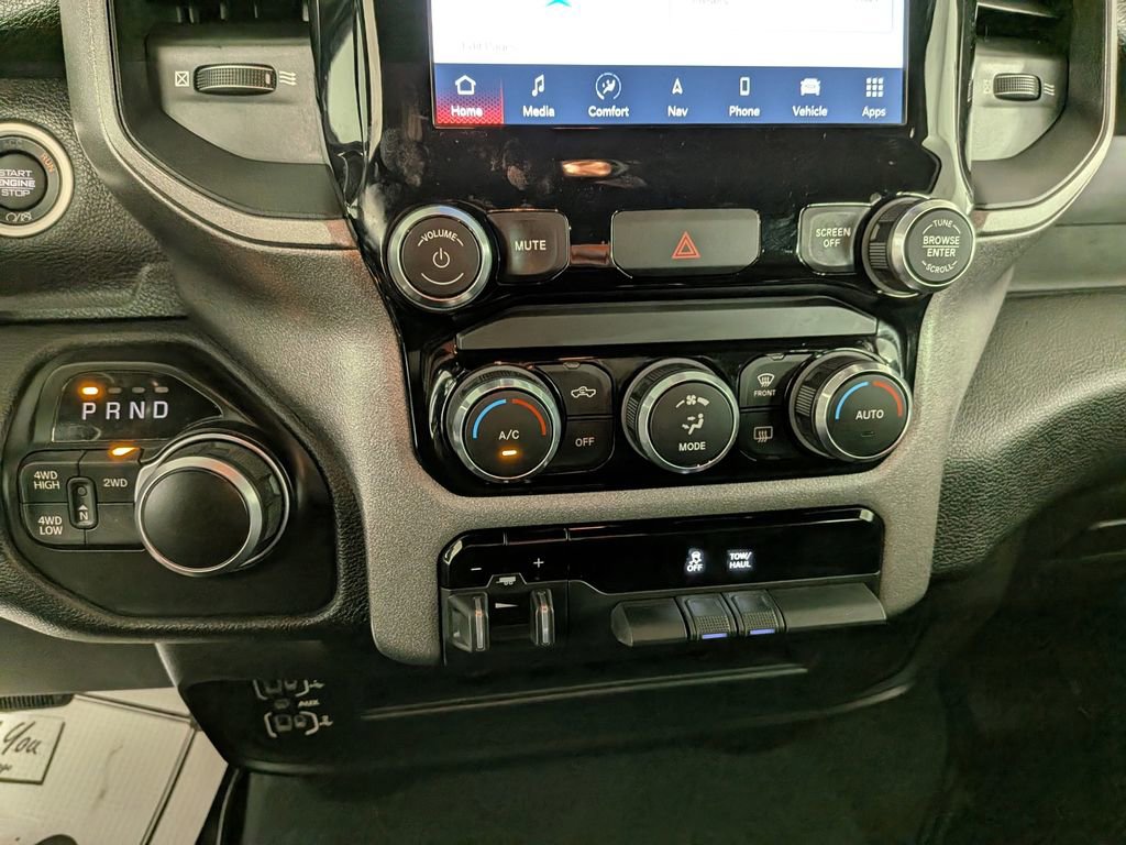 Used 2022 RAM 2500 Tradesman image 24