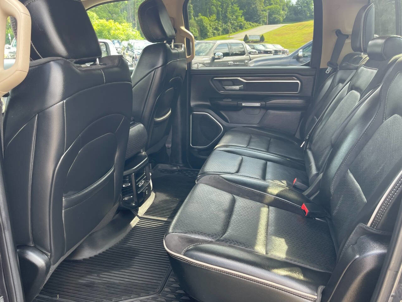 Used 2019 RAM 1500 Laramie image 26