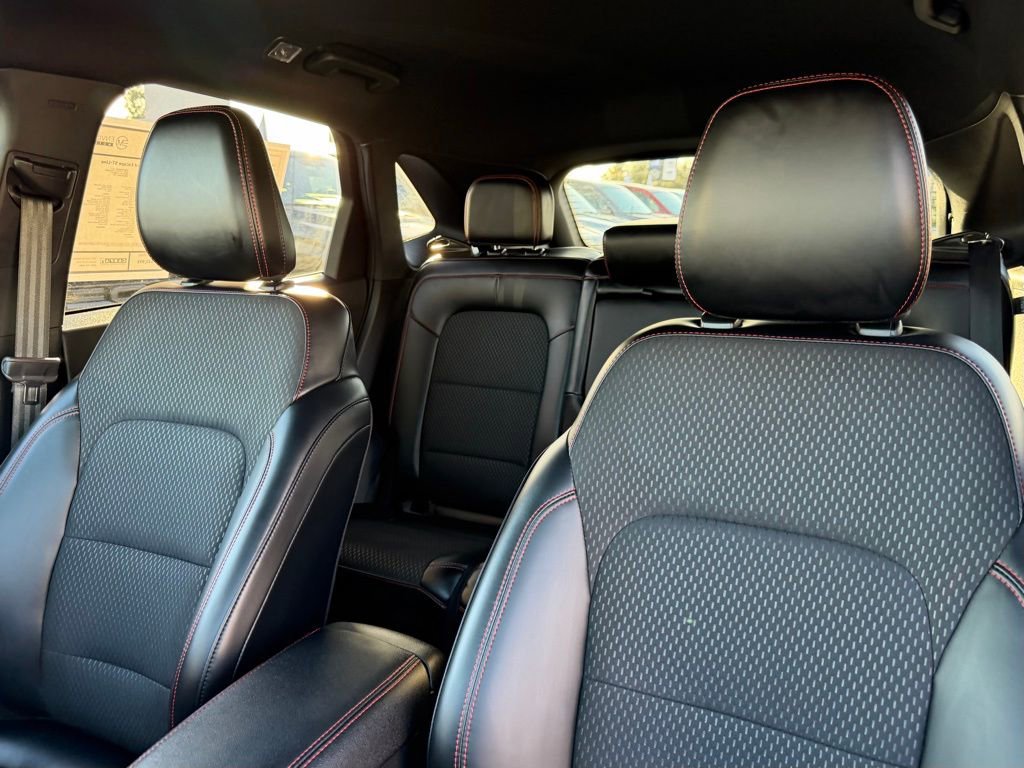 Certified 2025 Ford Escape ST-Line w/ Equipment Group 301A image 16