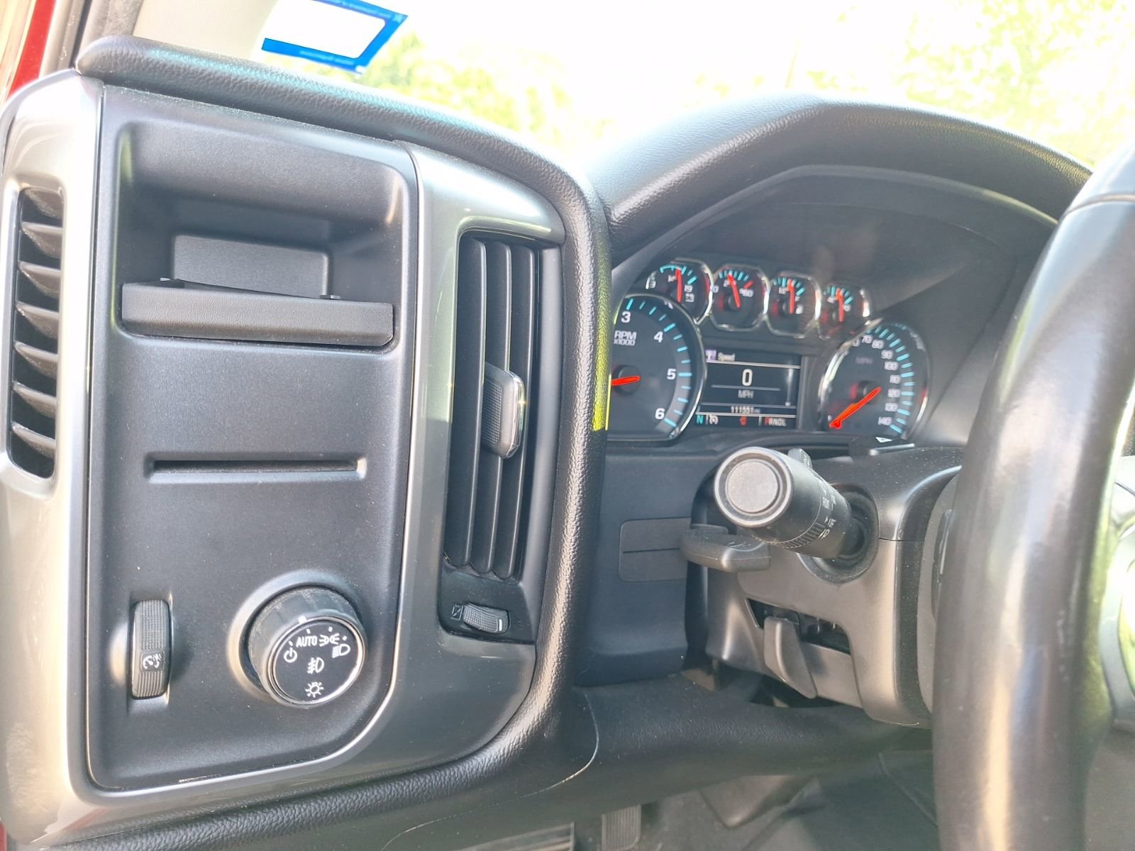 Used 2018 Chevrolet Silverado 1500 LT w/ Texas Edition RWD image 19