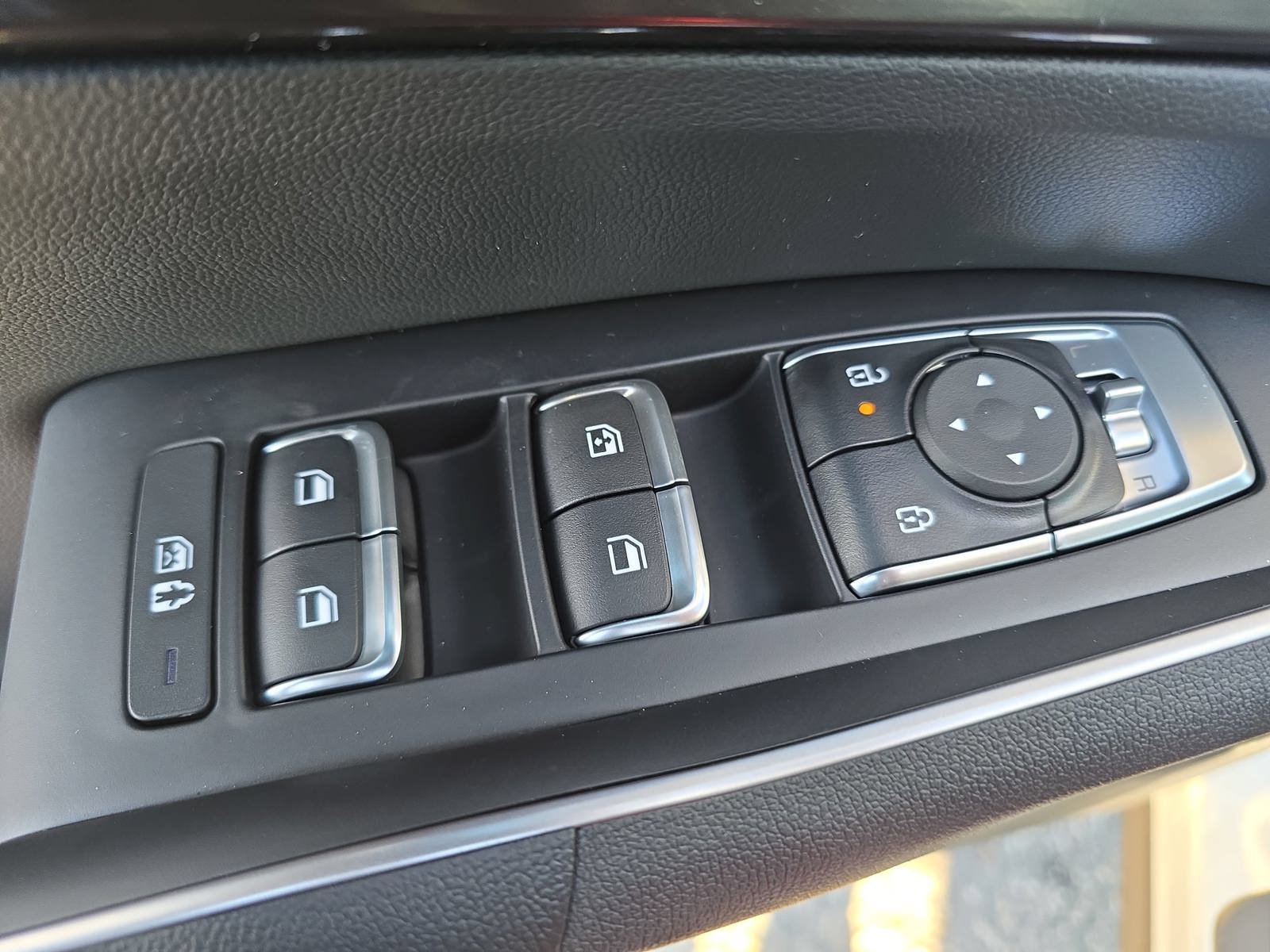 New 2026 Kia Sorento EX w/ EX Premium Package FWD image 30