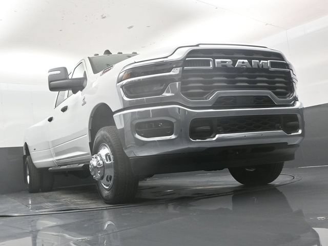 New 2026 RAM 3500 Tradesman AWD/4WD image 45