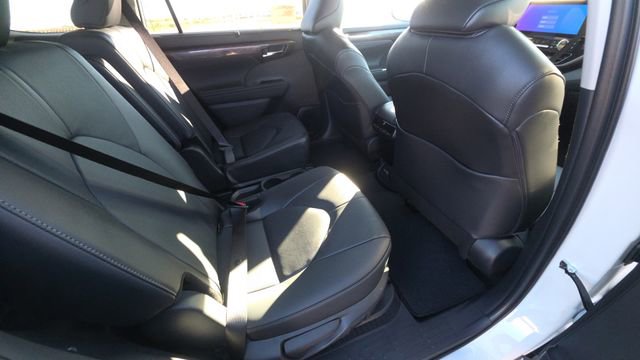 New 2026 Toyota Highlander Limited AWD/4WD image 29