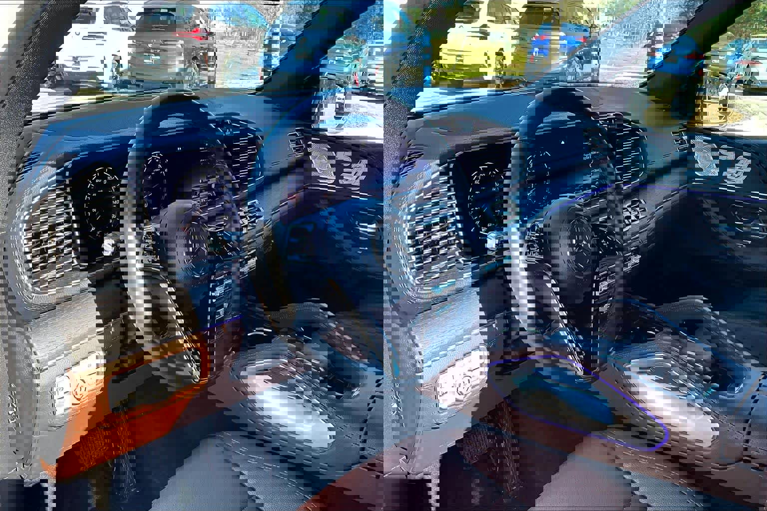 Used 2024 Mercedes-Benz GLE 350 4MATIC image 17