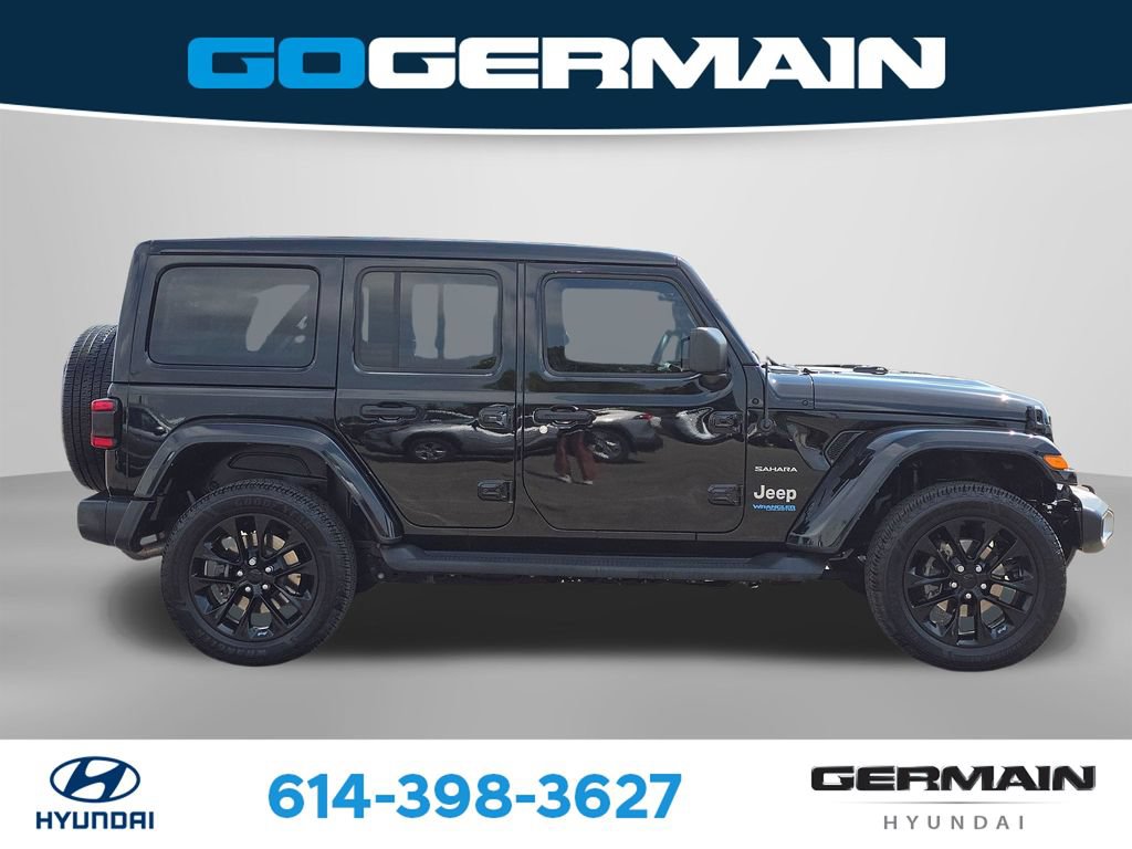 Used 2021 Jeep Wrangler Unlimited Sahara w/ Cold Weather Group AWD/4WD image 7