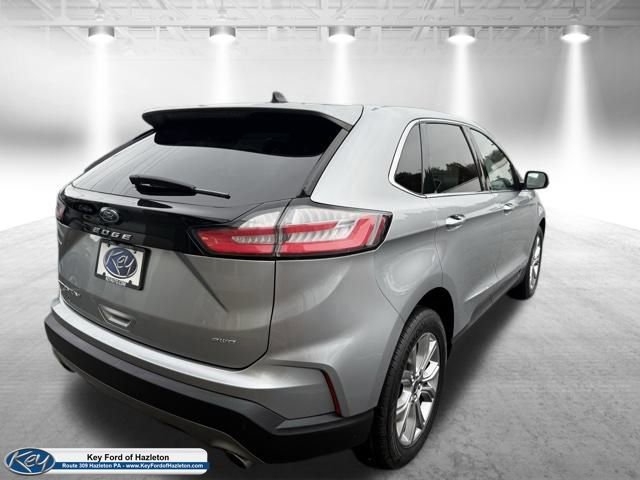 Certified 2022 Ford Edge Titanium image 9