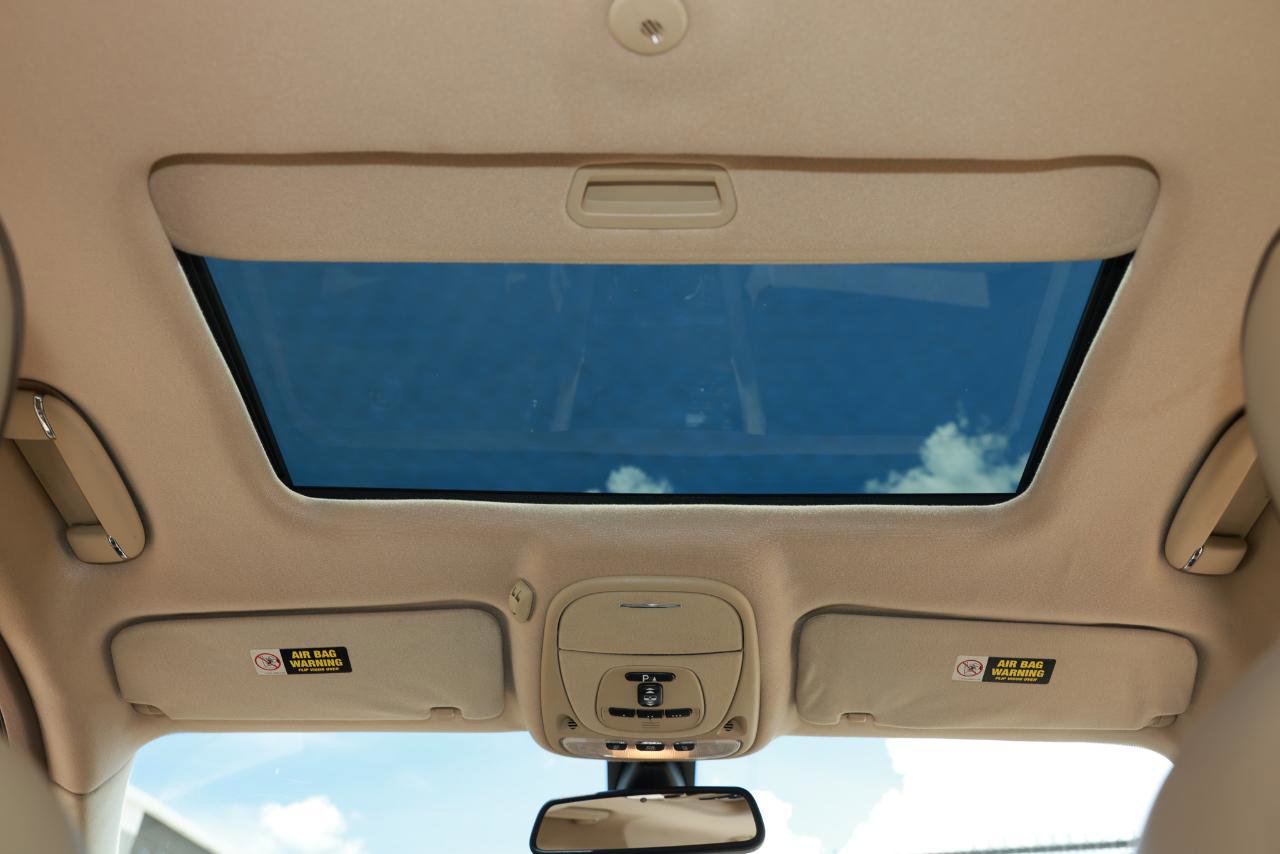 Used 2008 Jaguar XJ8 RWD image 23
