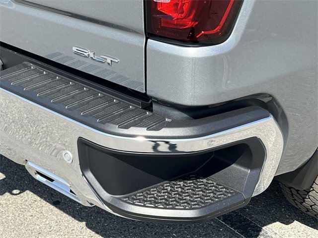 New 2026 GMC Sierra 1500 SLT w/ SLT Premium Plus Package image 32