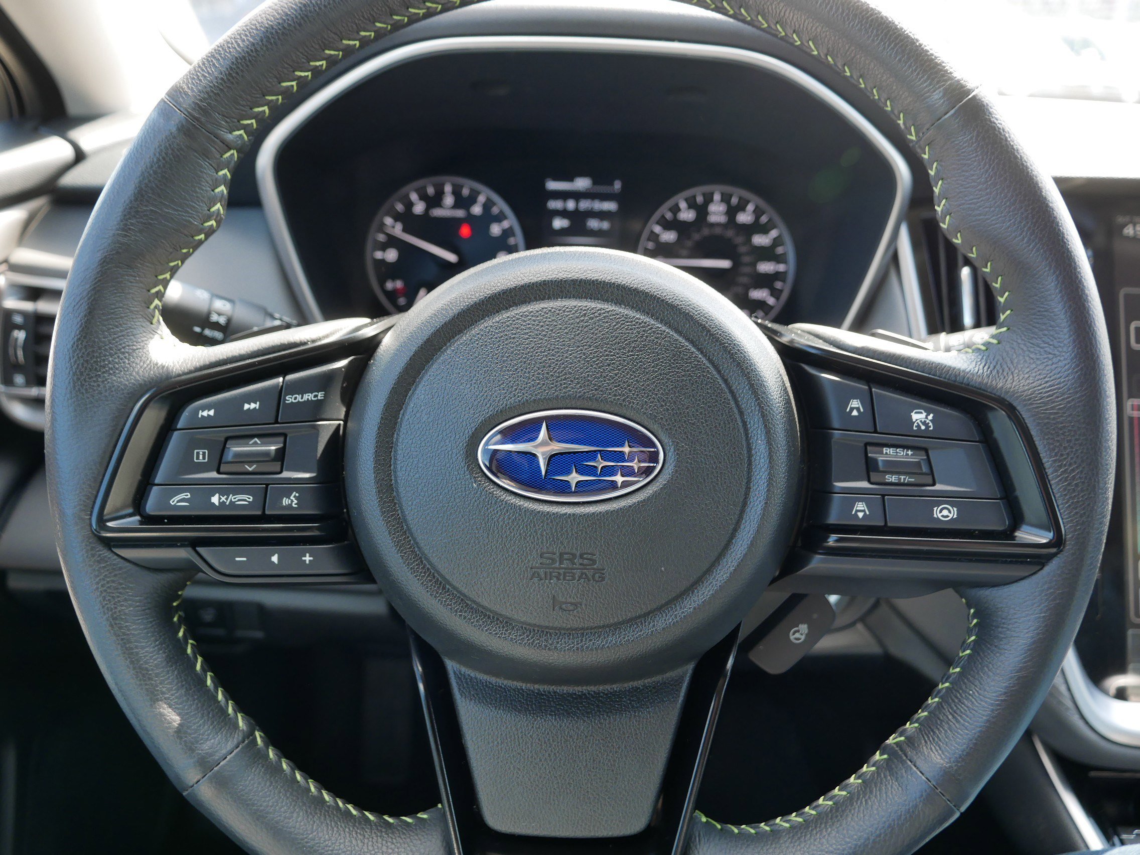 Used 2025 Subaru Outback Onyx Edition AWD/4WD image 25