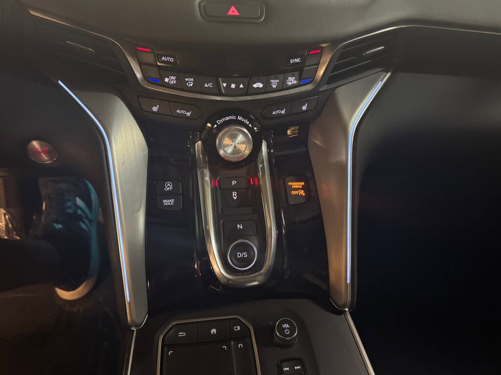 Certified 2022 Acura TLX w/ Technology Package image 20