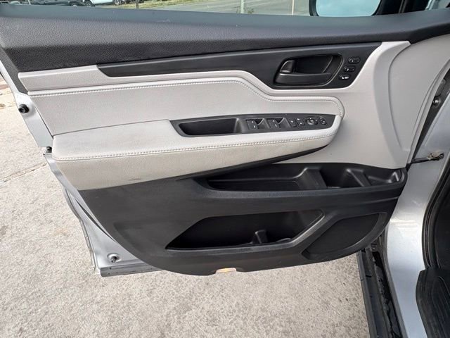 Used 2018 Honda Odyssey EX-L image 10
