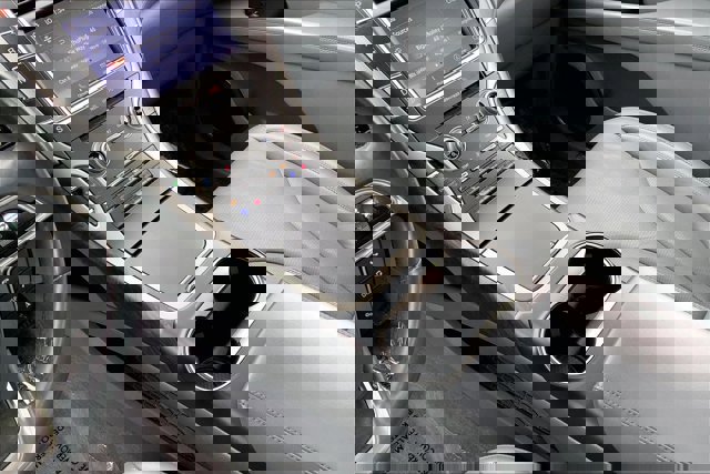 Used 2019 Lincoln Nautilus Reserve image 17