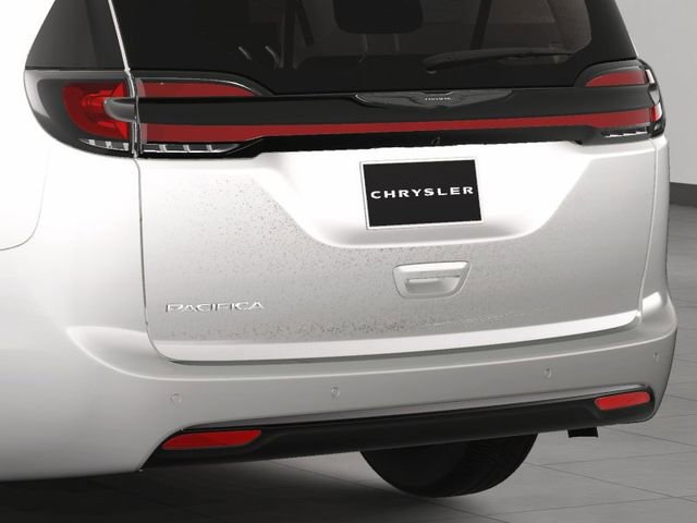 New 2024 Chrysler Pacifica Touring-L FWD image 16
