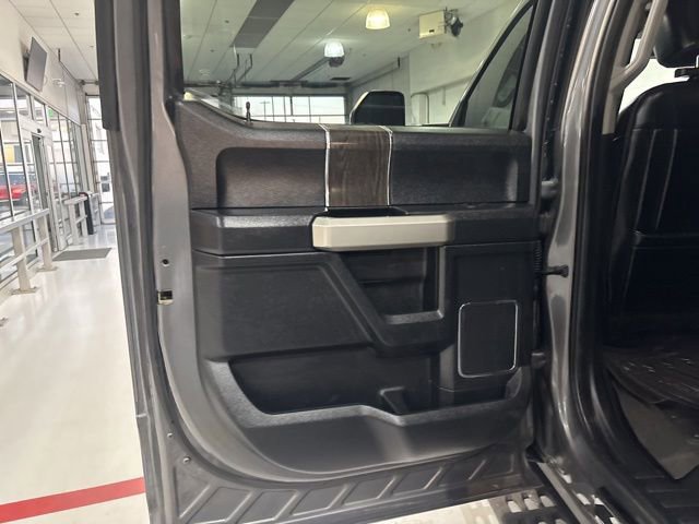 Used 2021 Ford F250 Lariat AWD/4WD image 32