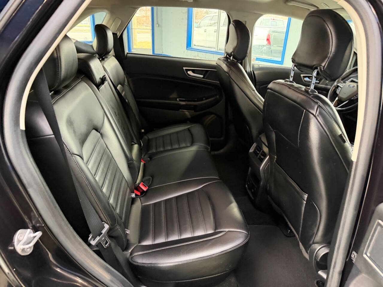 Used 2019 Ford Edge SEL w/ Equipment Group 201A image 20