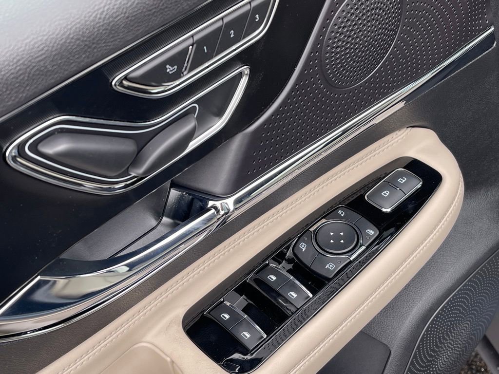 New 2026 Lincoln Corsair Premiere image 18