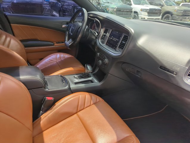Used 2021 Dodge Charger SRT Hellcat w/ Navigation & Travel Group image 19