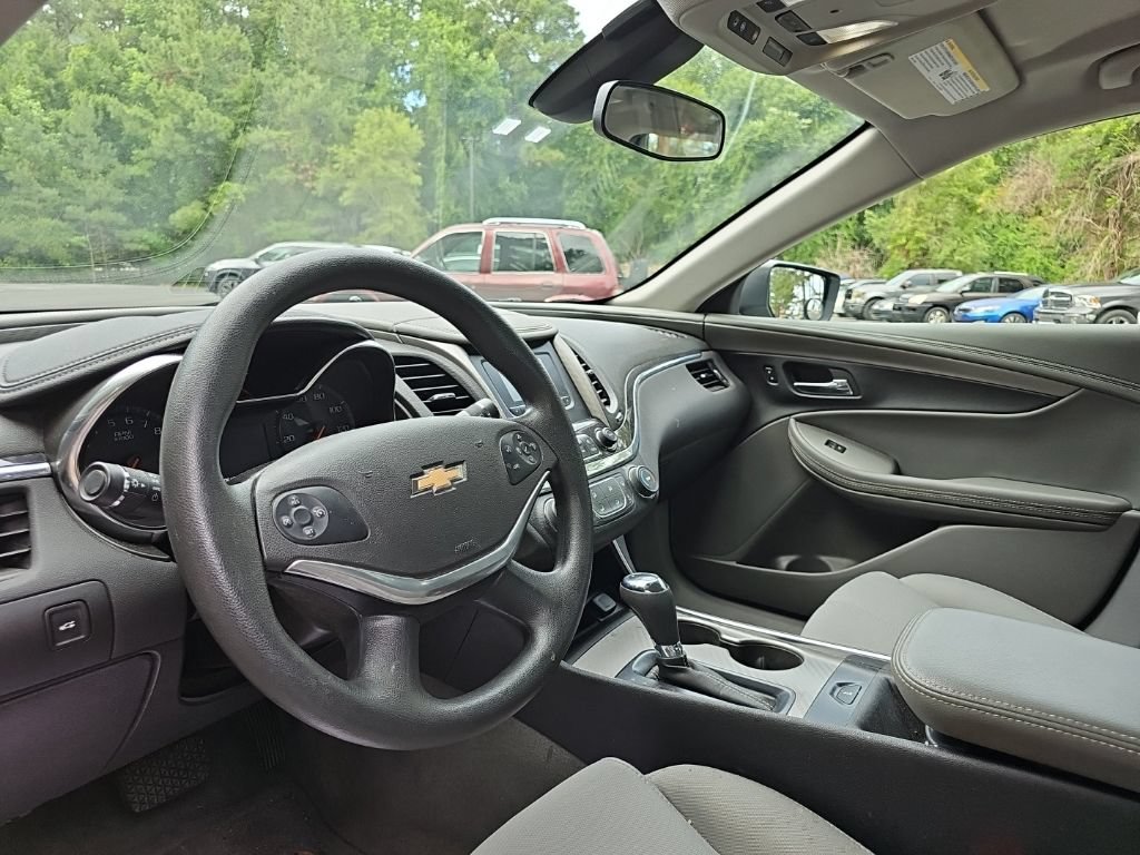 Used 2016 Chevrolet Impala LS FWD image 9