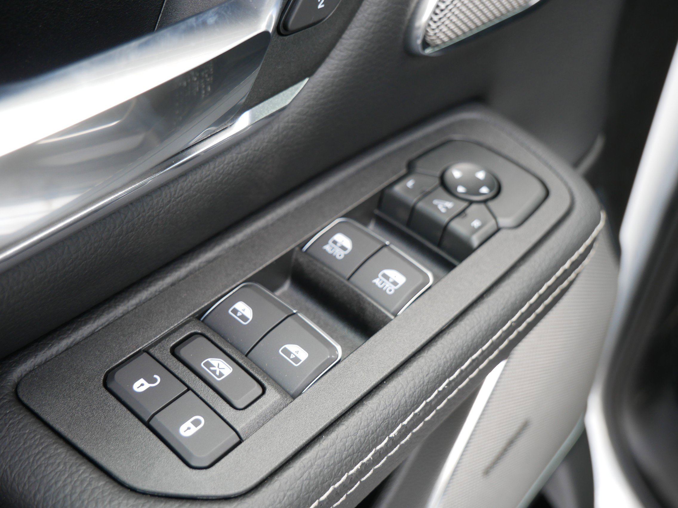 New 2026 RAM 1500 Laramie w/ Night Edition image 7