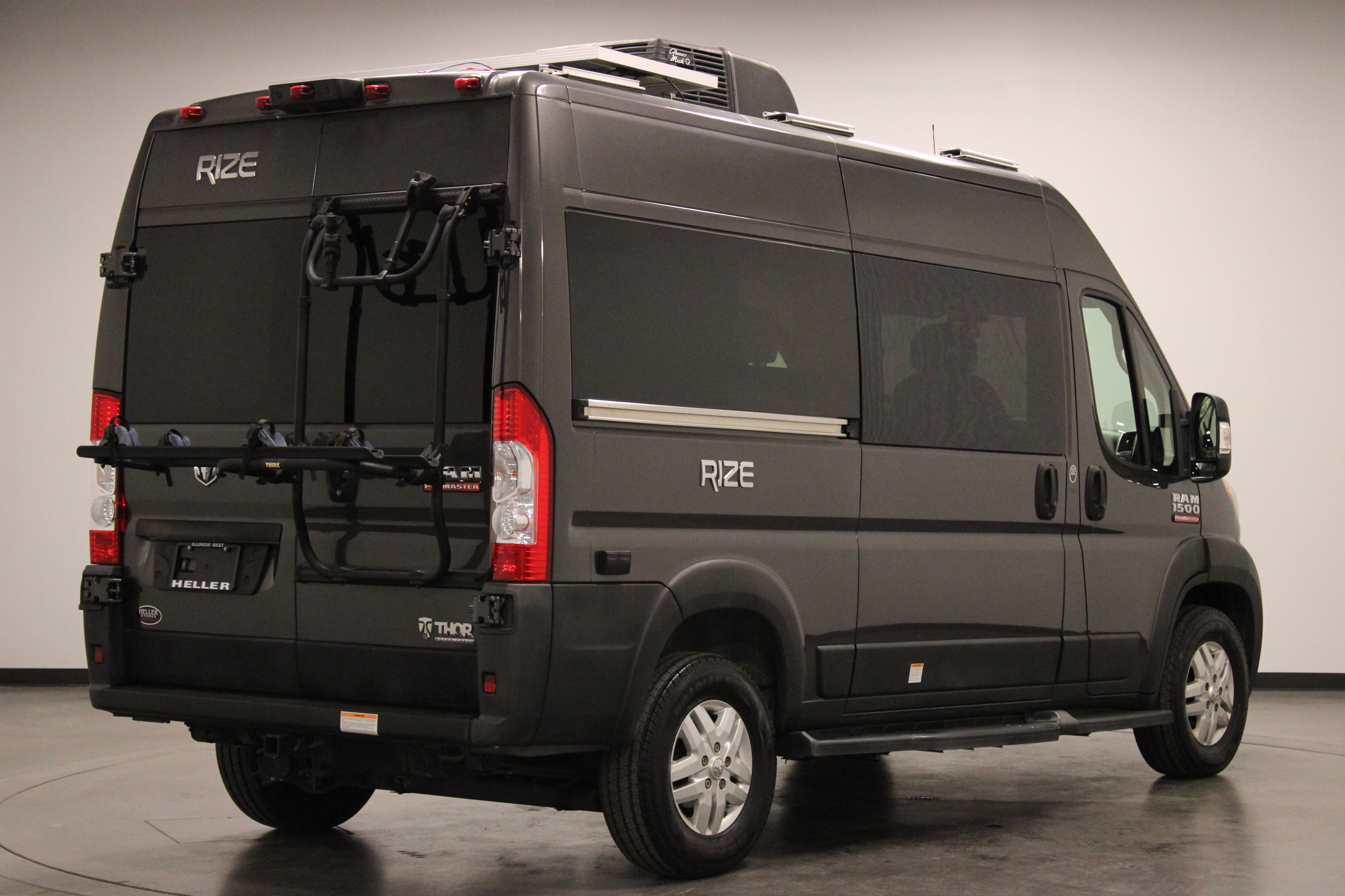 Used 2021 RAM ProMaster 1500 w/ Convenience Group FWD image 8