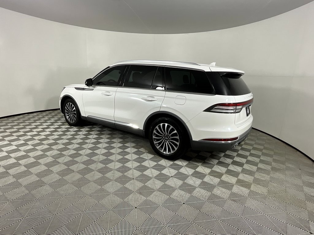 Certified 2020 Lincoln Aviator Reserve image 3