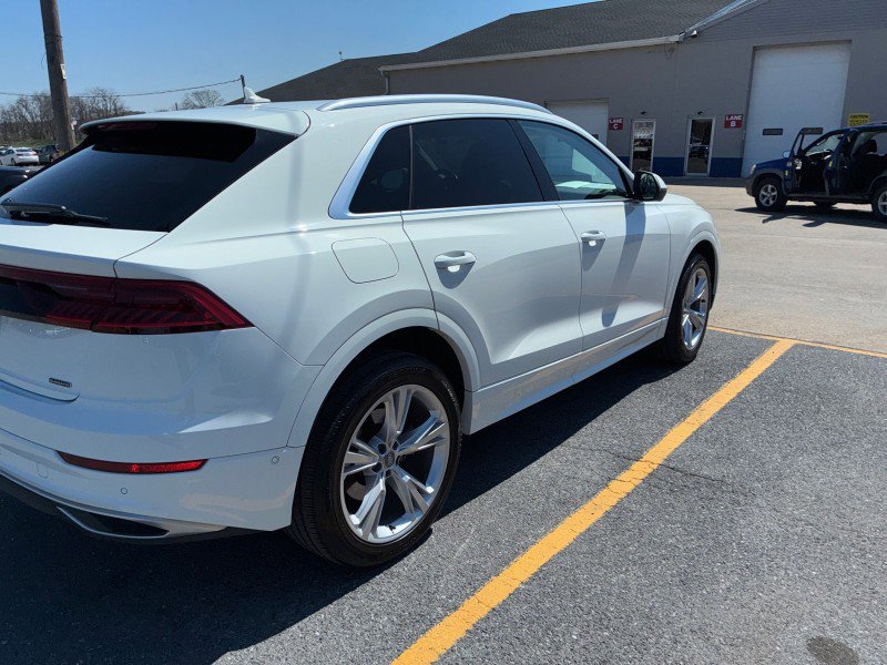 Used 2019 Audi Q8 Premium Plus w/ Premium Plus image 3