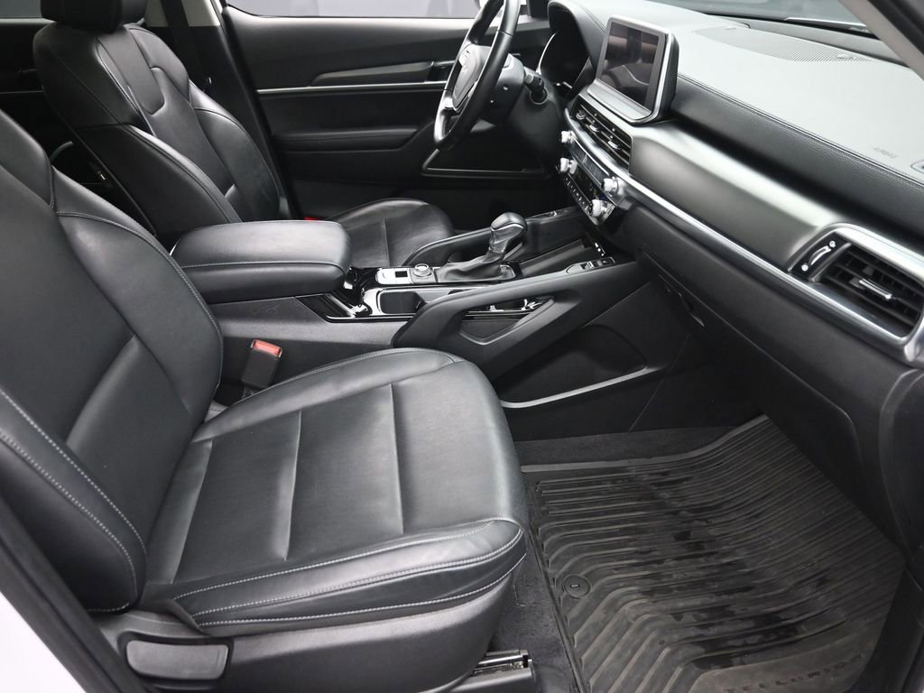 Used 2022 Kia Telluride S image 7