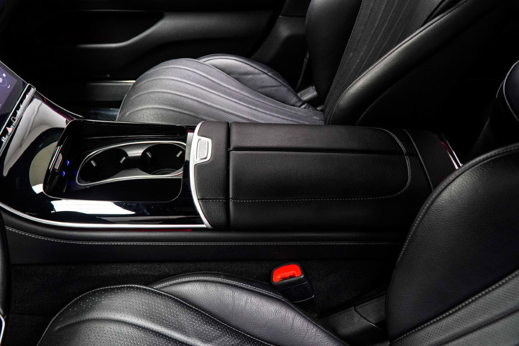 Used 2023 Mercedes-Benz S 500 4MATIC w/ AMG Line image 25