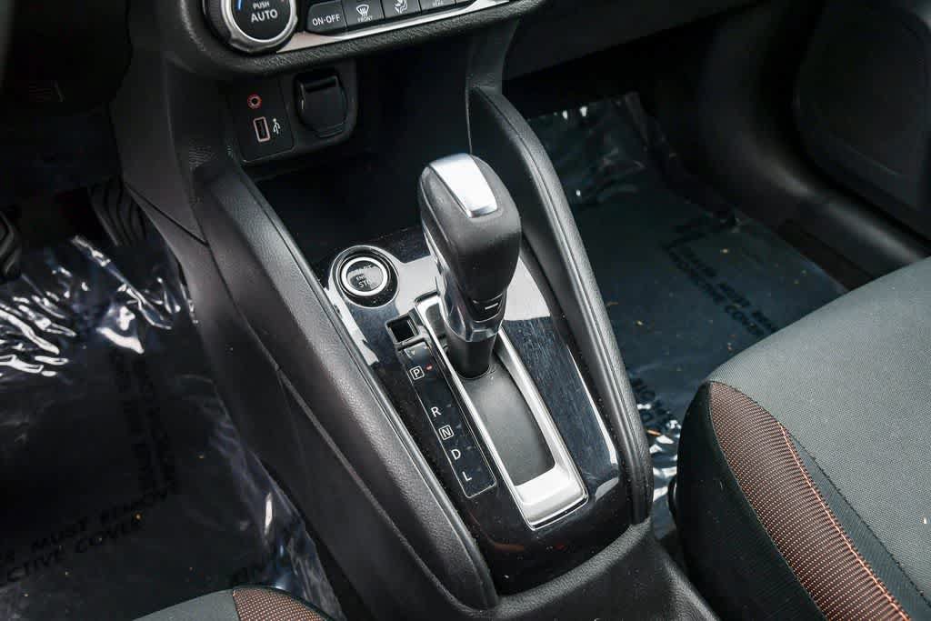 Used 2020 Nissan Versa SR FWD image 19