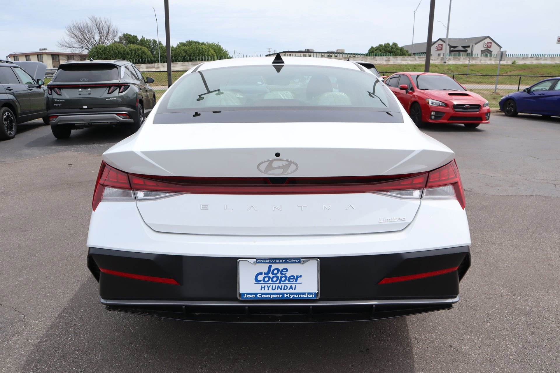 New 2026 Hyundai Elantra Limited FWD image 24