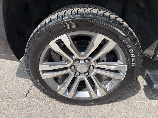 Used 2020 GMC Yukon Denali w/ Denali Ultimate Package AWD/4WD image 9