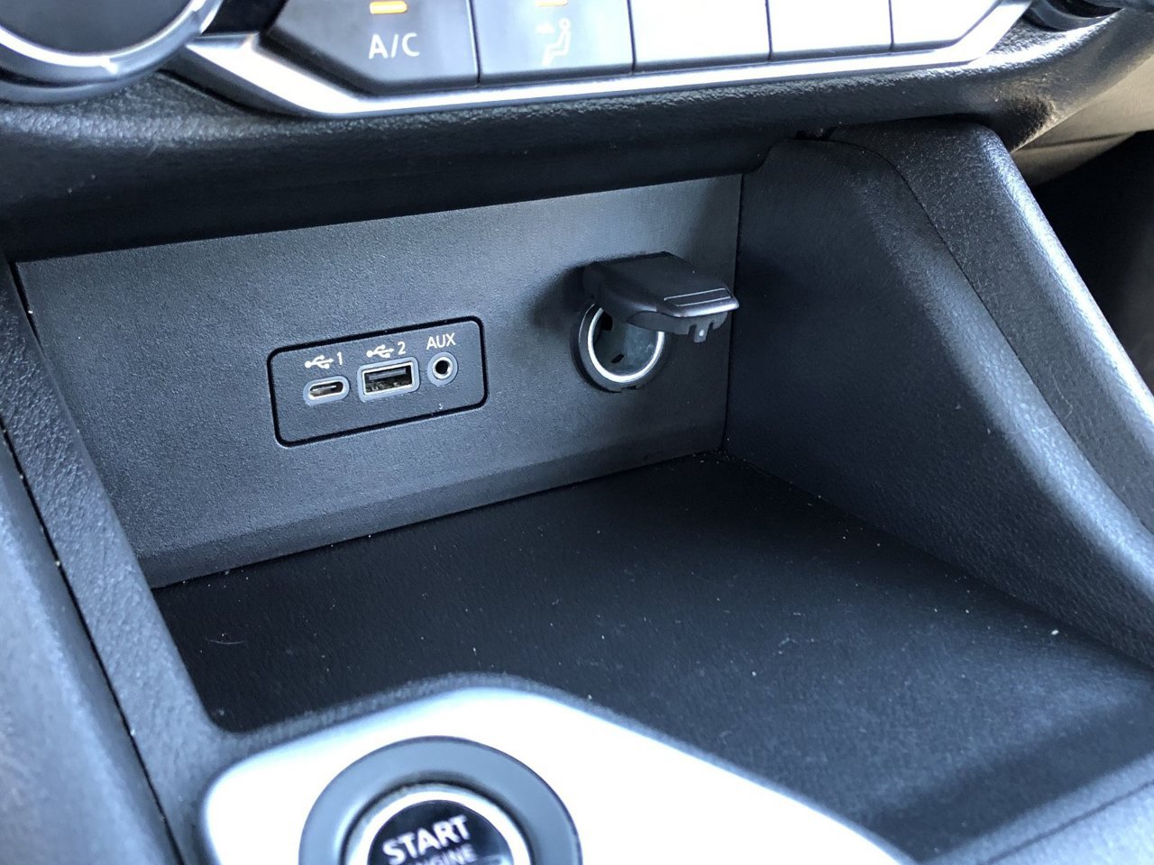 Certified 2023 Nissan Sentra SV FWD image 26