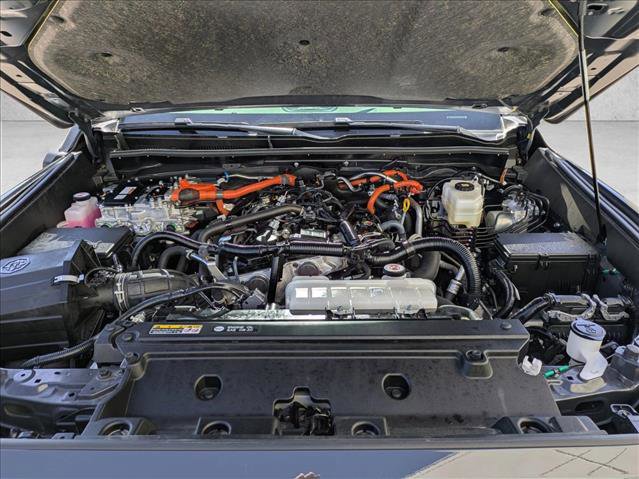Used 2025 Toyota 4Runner Trailhunter AWD/4WD image 22