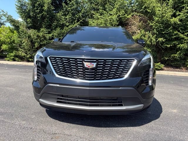 Certified 2023 Cadillac XT4 Premium Luxury w/ Enhanced Visibility Package AWD/4WD image 11