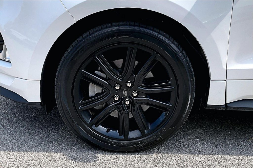 Used 2024 Ford Edge ST-Line AWD/4WD image 11