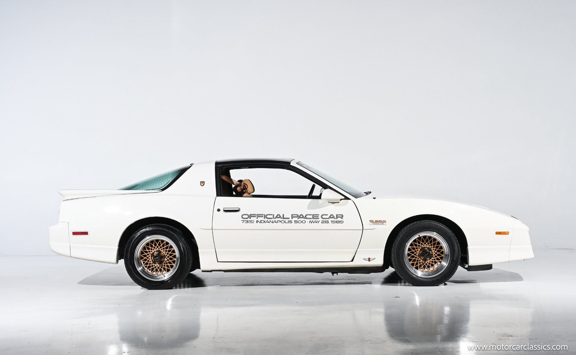 Used 1989 Pontiac Firebird Trans Am RWD image 12