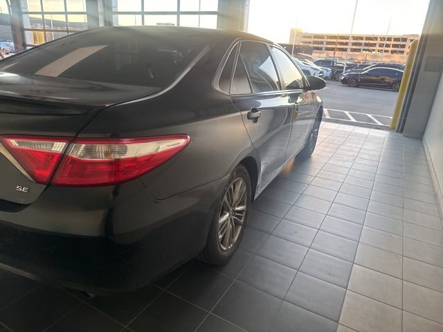 Used 2017 Toyota Camry LE FWD image 7