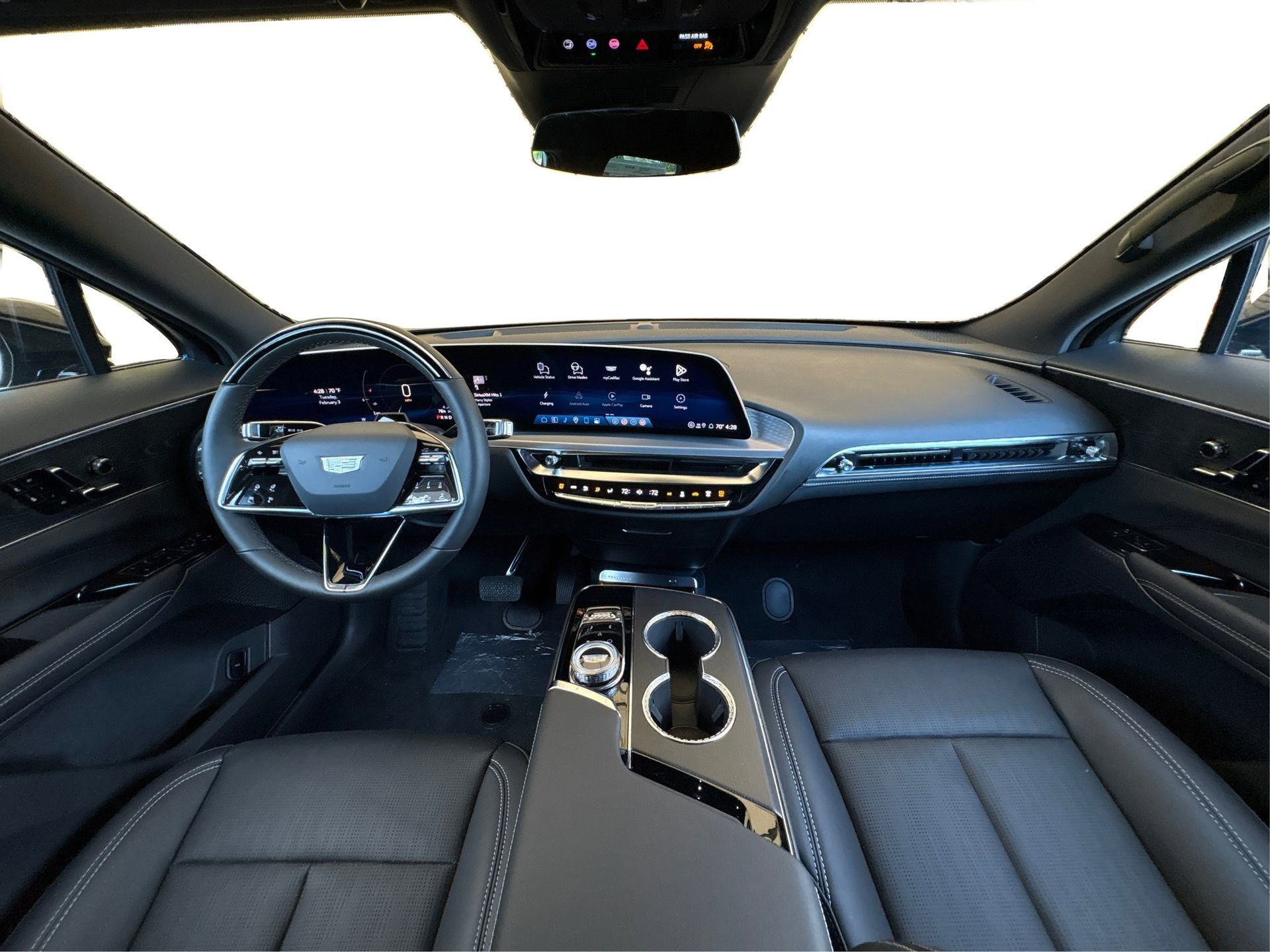 New 2026 Cadillac Lyriq Luxury image 23