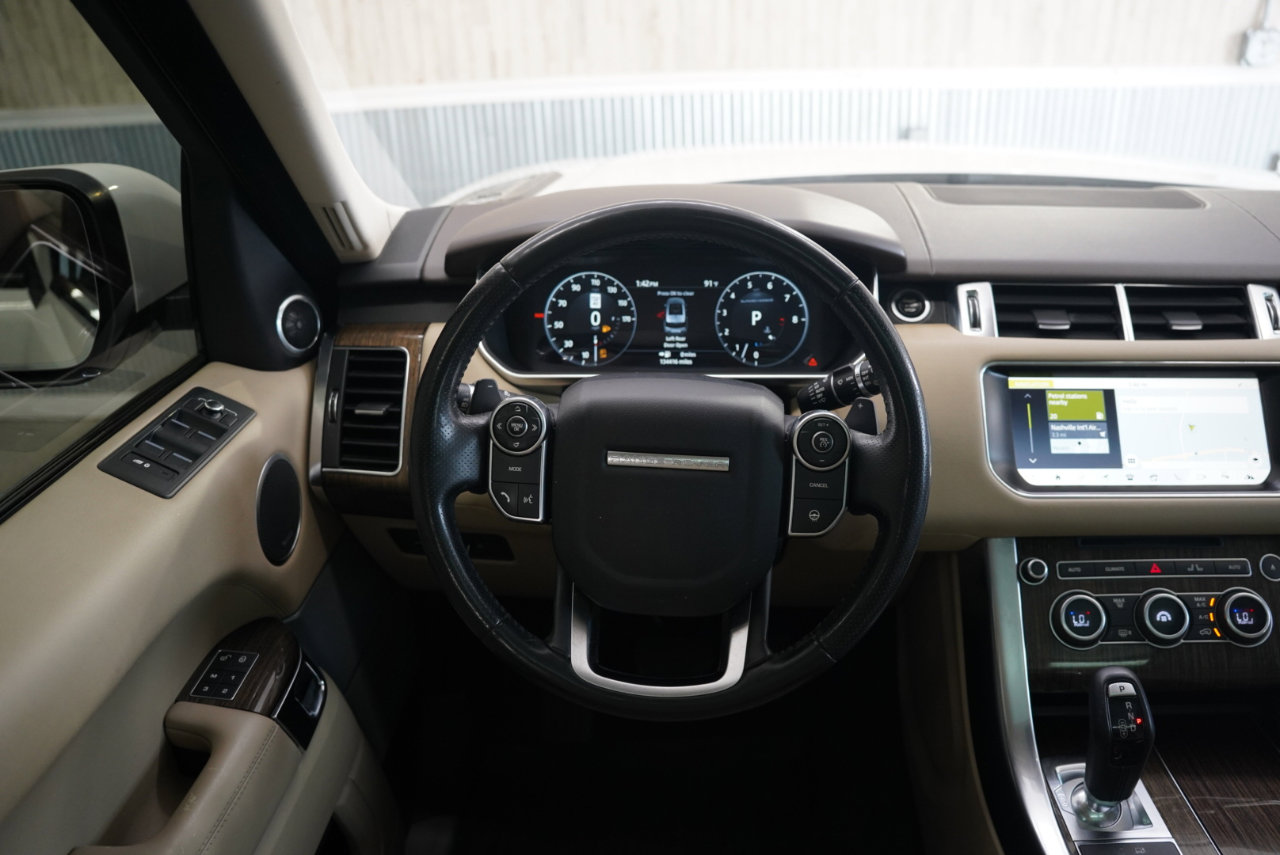 Used 2017 Land Rover Range Rover Sport Supercharged image 13