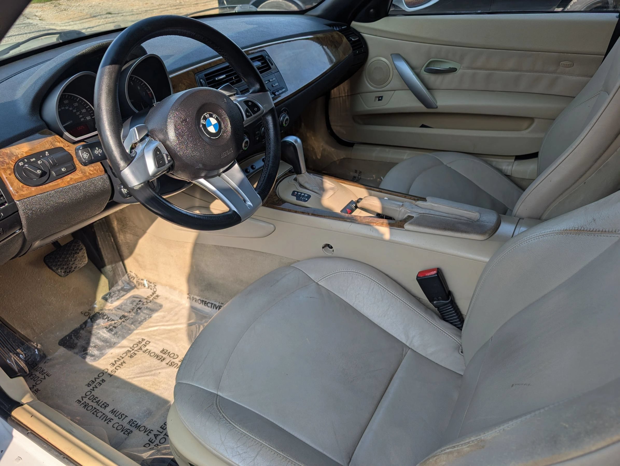 Used 2008 BMW Z4 3.0i RWD image 16