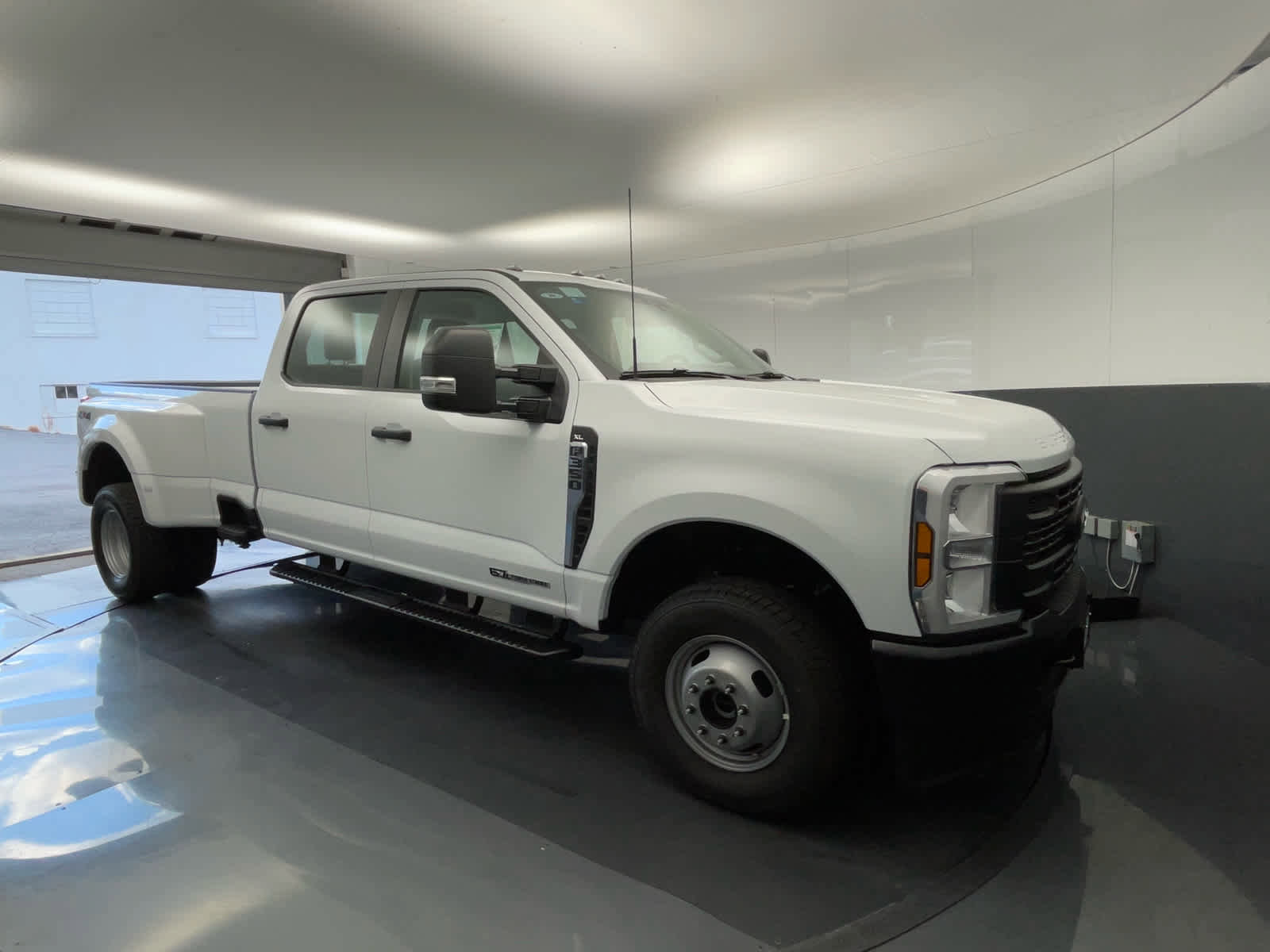 New 2026 Ford F350 XL image 8