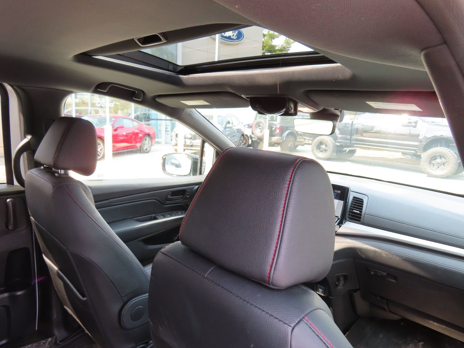 Used 2023 Honda Odyssey Sport image 34