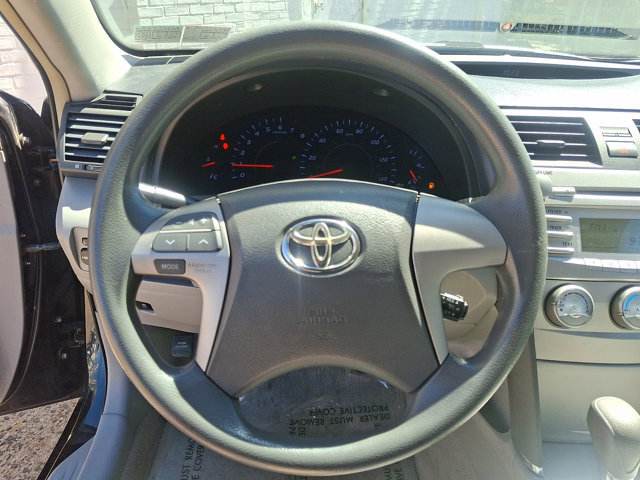 Used 2010 Toyota Camry FWD image 17