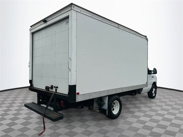 Used 2018 Ford E-350 and Econoline 350 Super Duty image 7